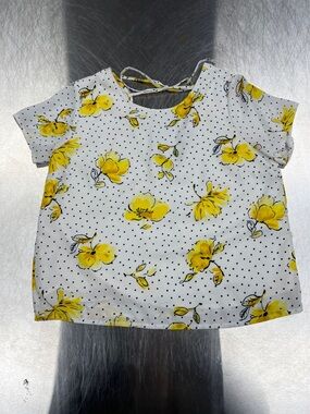 Abercrombie & Fitch White Top with Yellow Floral Print